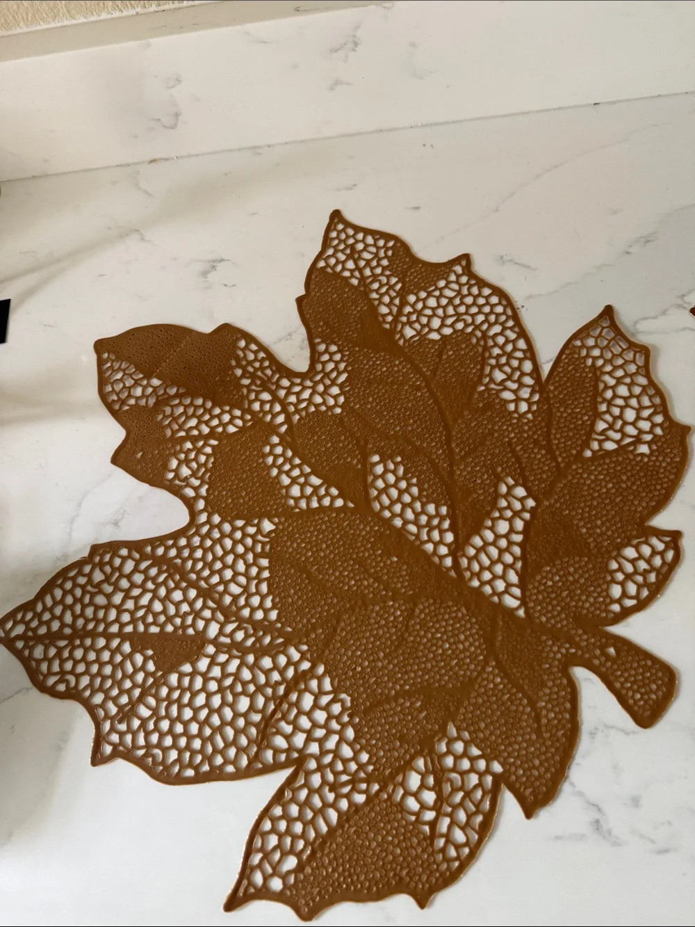 Autumn Leaf Placemats Set of 4 Bronzey Gold Color